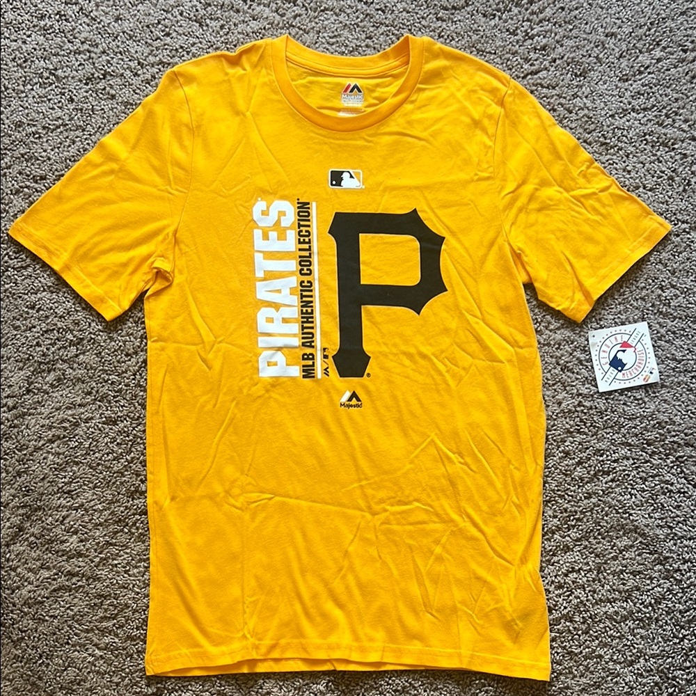 NWT: Child’s XL Pittsburgh Pirates Short Sleeve Tee